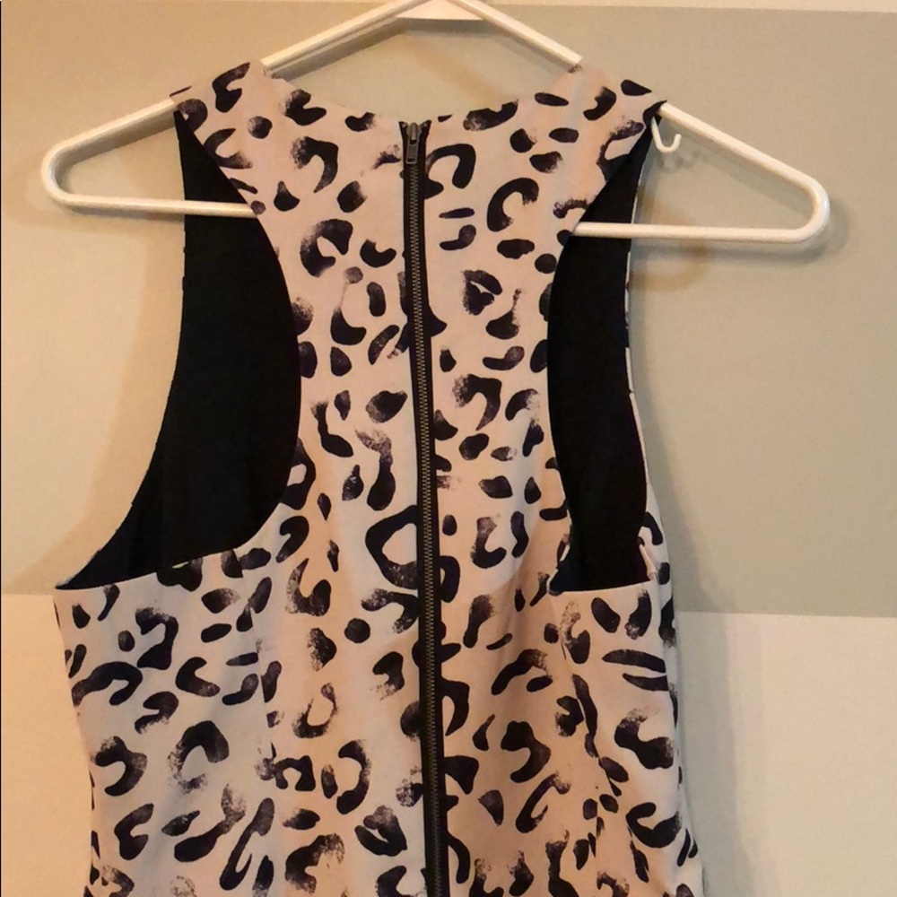 Leopard print dress - Picture 2 of 6